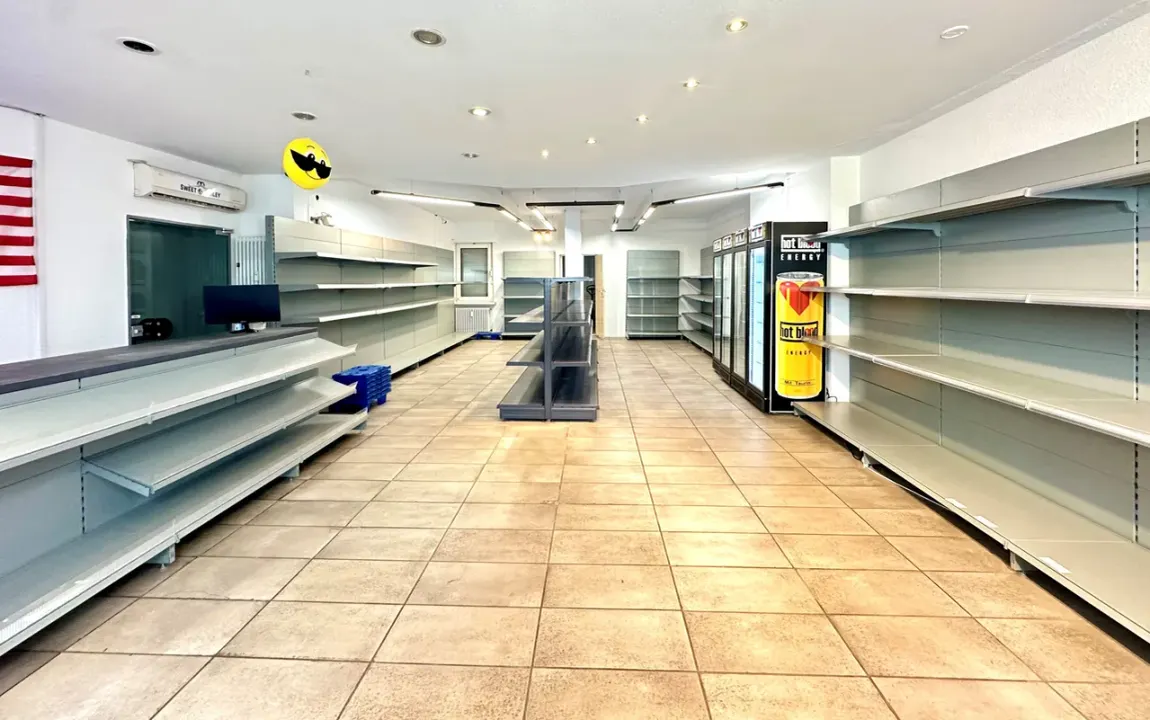 Viel Raum für Ihre Geschäftsidee – charmantes Ladenlokal im Herzen von Kleve