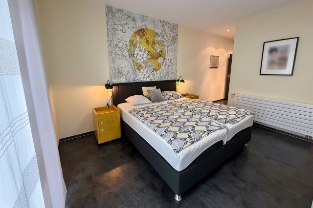 Elternschlafzimmer mit Ankleide