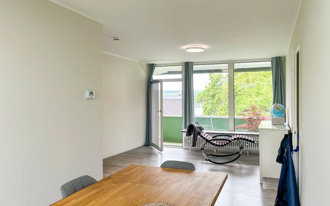 Ihr neues Rundum-sorglos-Paket: 2 Zimmer-Wohnung mit zwei Loggien am beliebten Büttenberg