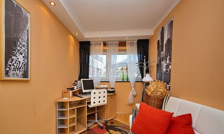 G&auml;ste-, Arbeitszimmer