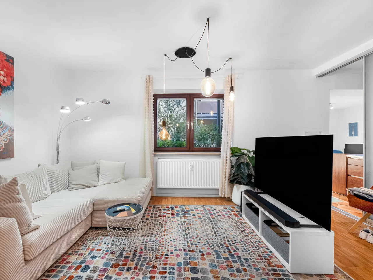 Wohn- und Schlafzimmer