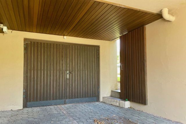 Garage und Carport