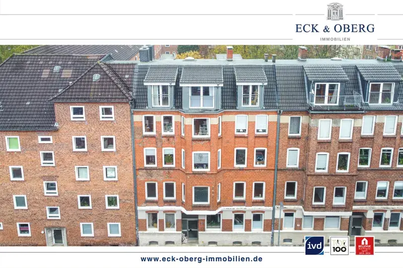 Kapitalanlage: 2-Zimmer-Dachgeschosswohnung mit herrlichem Ausblick über den Dächern Kiels