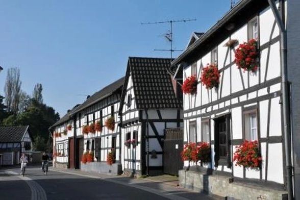Fachwerkhäuser in der Altstadt von Wachtberg Stadt Blankenberg