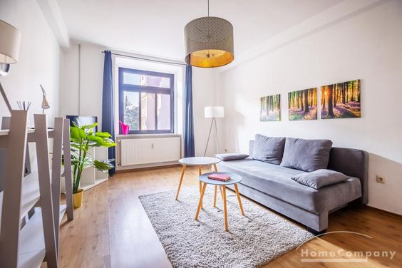 216411L HomeCompany Dresden Möbliert/Furnished 2-Zimmer Apartment in Dresden-Friedrichstadt max. 3 Personen