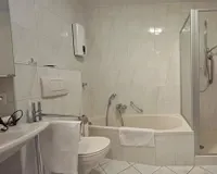 Badezimmer OG