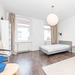 Klassisch schön: Charmanter Altbauwohnung in bester Lage Prenzlauer Bergs !