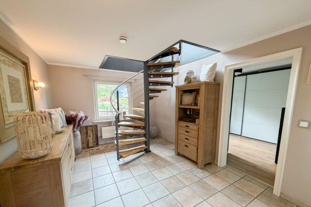 Durchgangszimmer EG