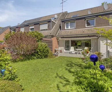 Tolles Reihenhaus mit Südwestgarten, Garage  und  einer EBK in Ratingen-Breitscheid