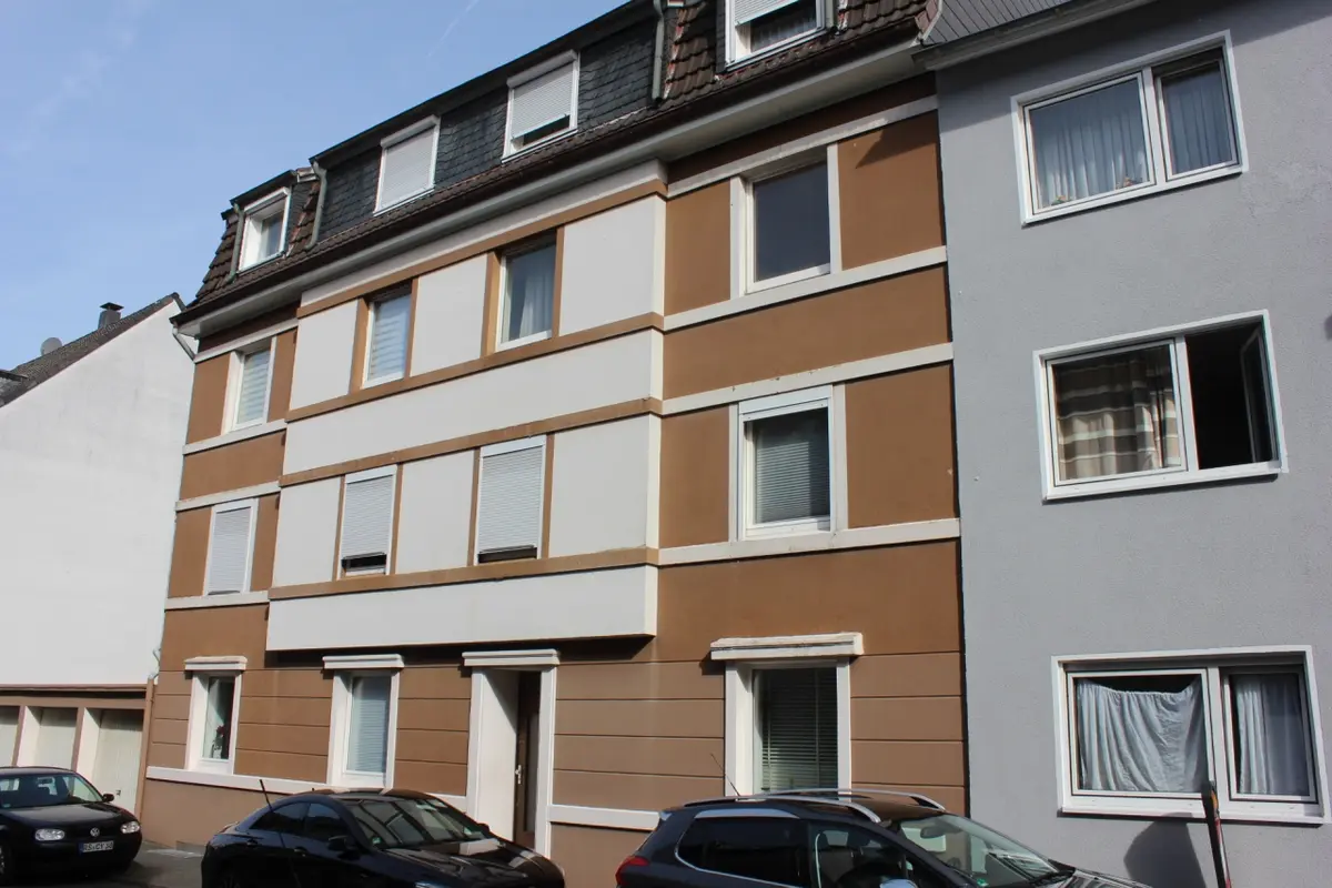Straßenansicht