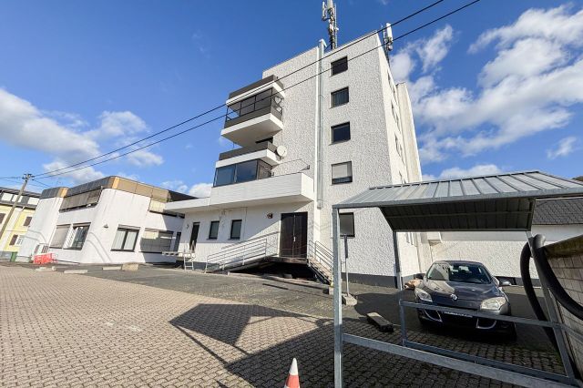 Mehrfamilienhaus