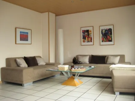 das gemütliche Wohnzimmer