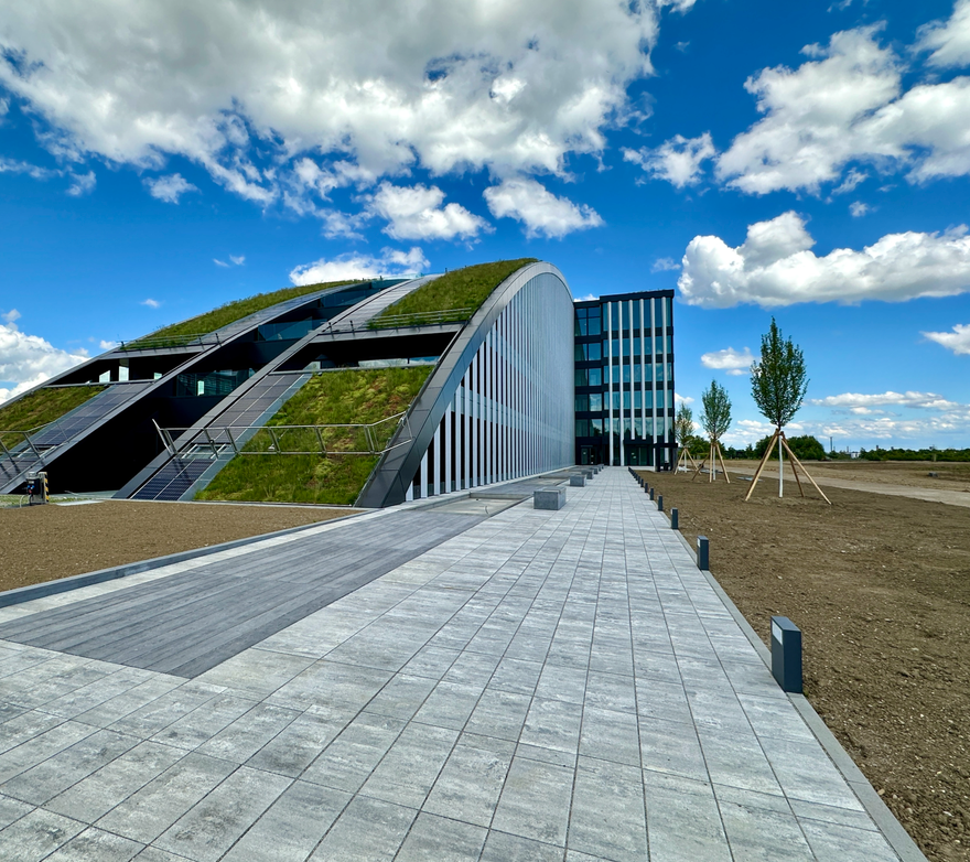 DER INNOVATIONSBOGEN | ein Statement für Exzellenz und Effizienz