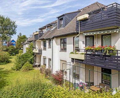Wohlfühlwohnung in Ratingen-Ost: Helle 2-Zimmer-Wohnung mit Westbalkon und Einbauküche