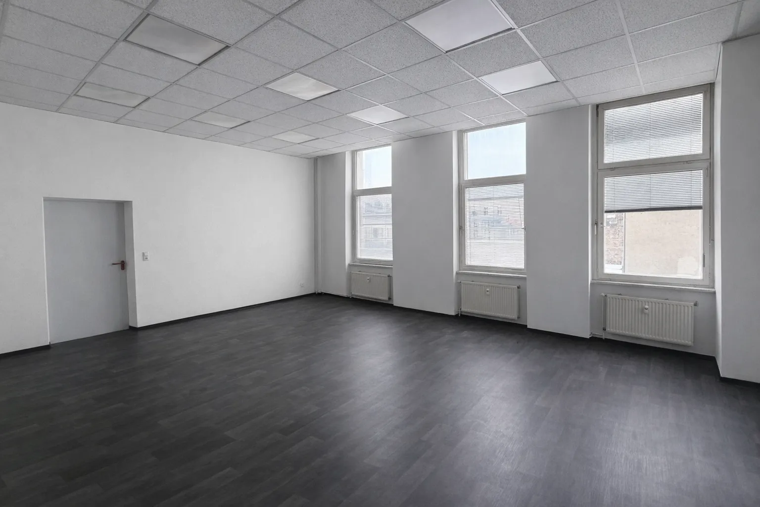 Gewerbefläche im Hinterhof von Steglitz – provisionsfrei zu mieten !