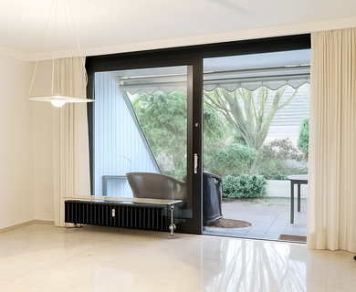 Kamin, Sauna, Garten. Alles vorhanden: 3 Zimmer Maisonette Wohnung in Wittlaer - Photo 2