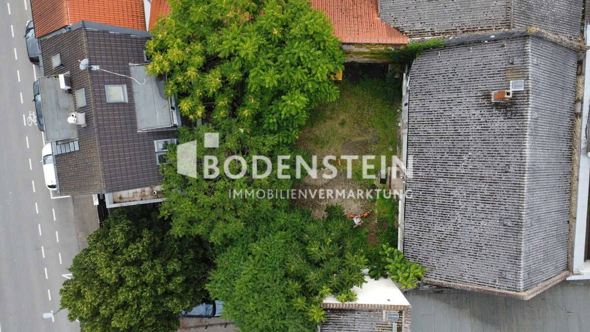 Luftbildaufnahme Vorder- und Hinterhaus