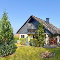 Traumlage am Waldrand von Hachenburg – Gepflegtes EFH mit Fernsicht und Schlossblick!