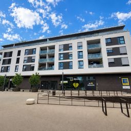 Erstbezug: Moderne 2-Zi.-Wohnung mit Einbauküche in zentraler Lage von Leichlingen