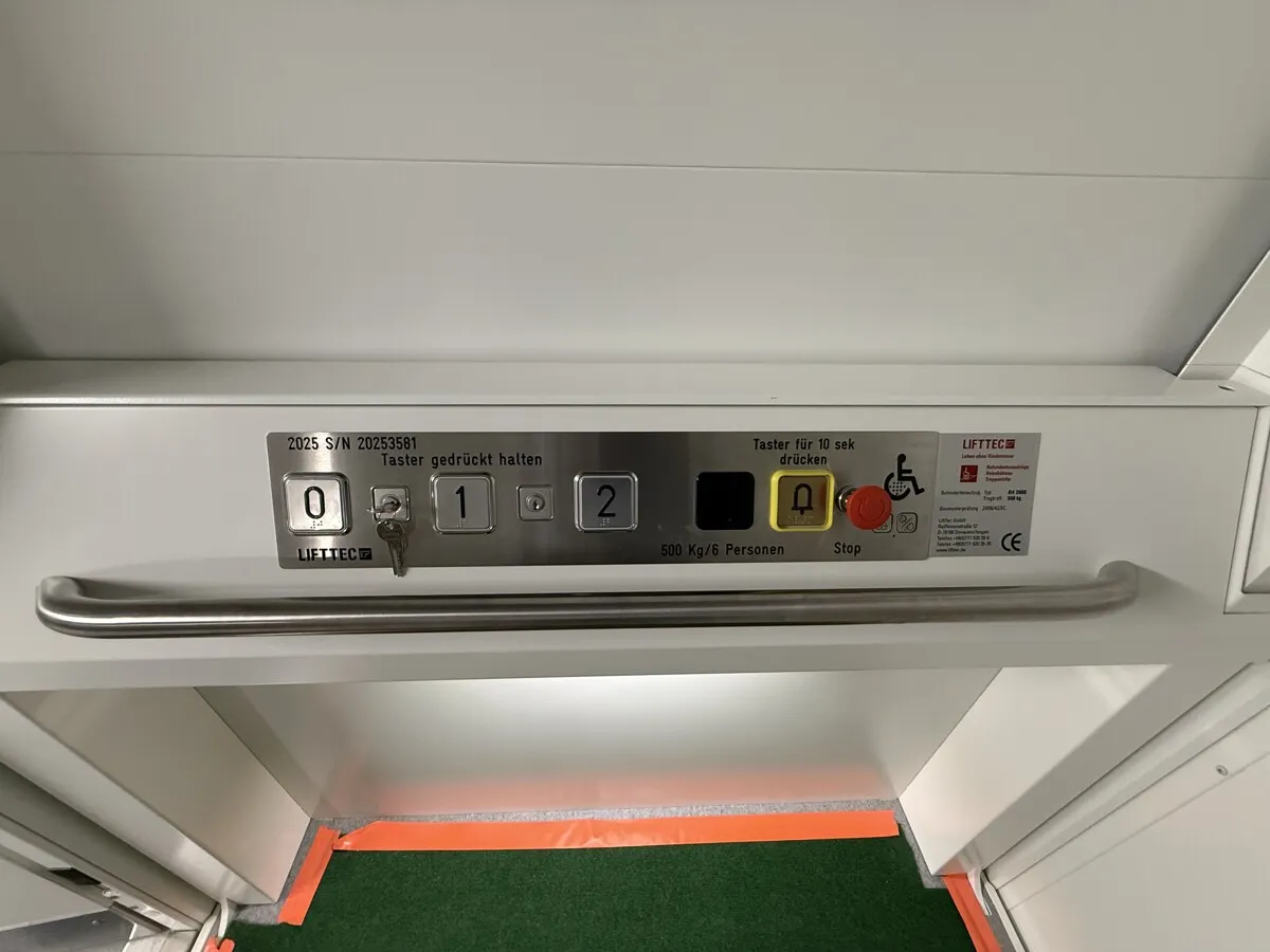 Bedienung Lift