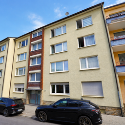 Schöne ca. 56m²  große 2-Zimmer-Wohnung mit Balkon in gepflegtem Mehrfamilienhaus