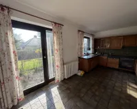 Essküche mit Ausgang Garten 