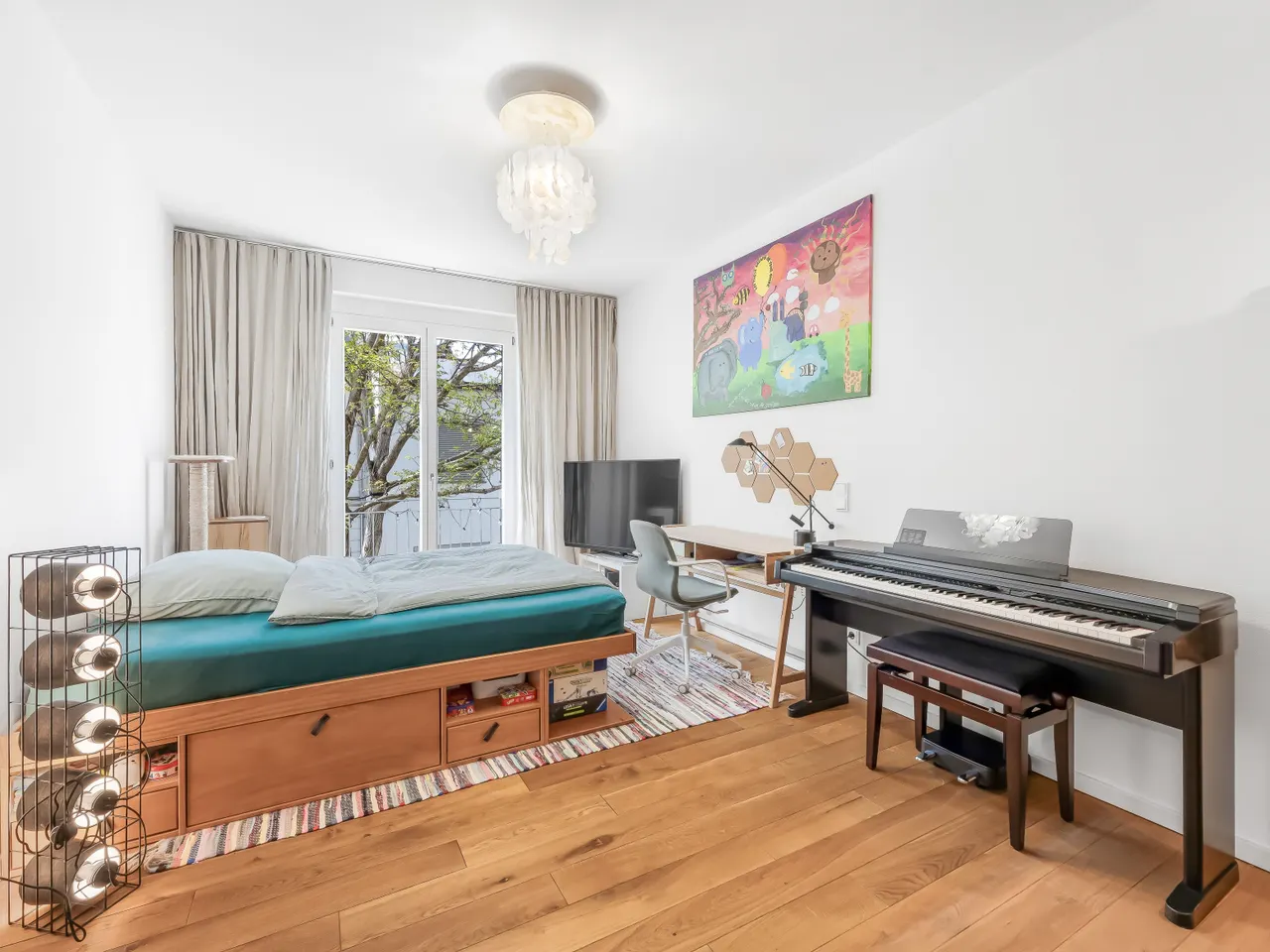 Schlafzimmer OG mit Balkon