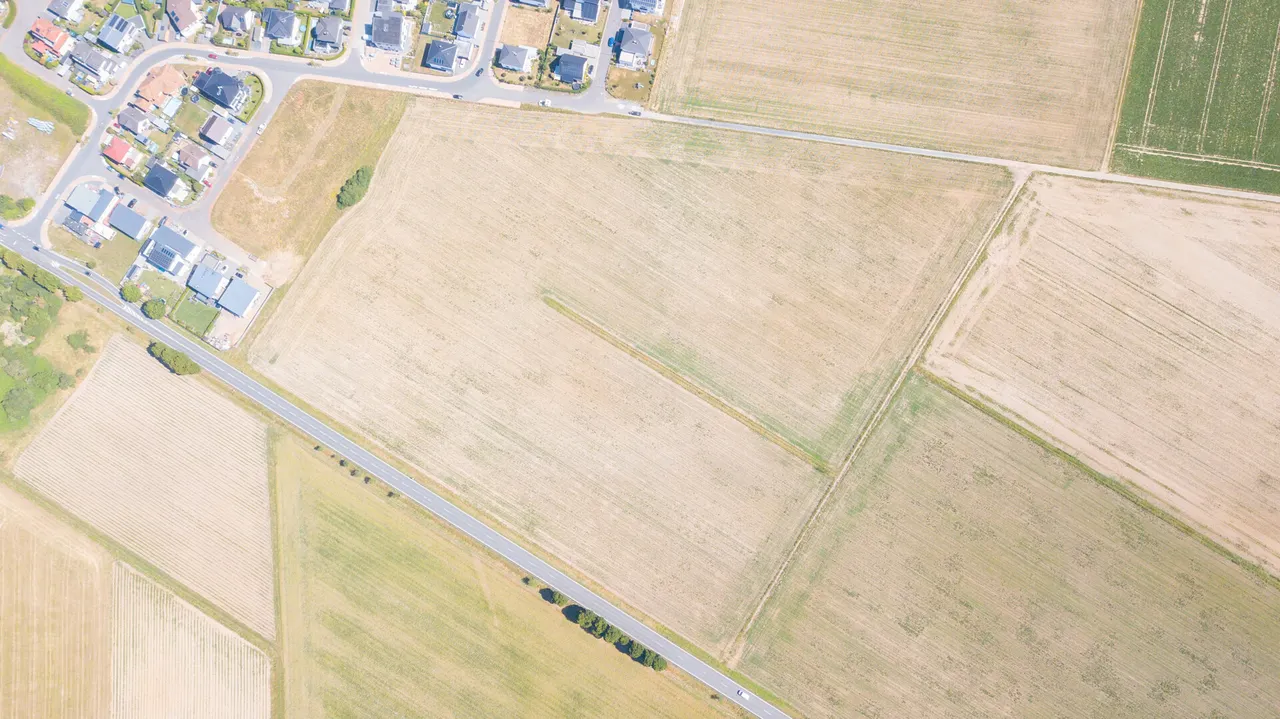 Wo Träume wachsen – Baugrundstück im modernen Neubaugebiet bei Limburg!