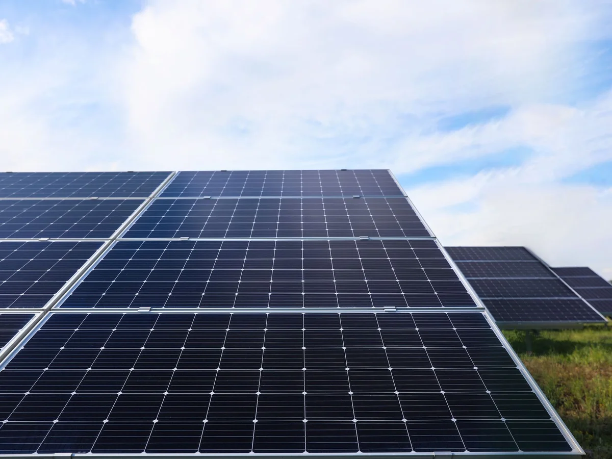 Solar-Check: Saubere Module für volle Leistung