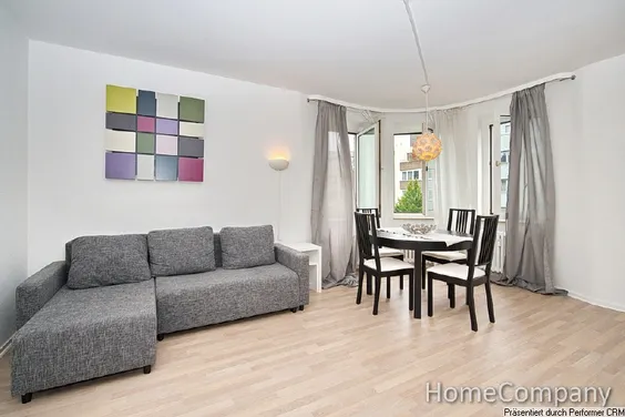 Schöne, geräumige Wohnung mit Internetzugang in zentraler Lage in Düsseldorf-Düsseltal