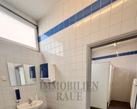 Damen WC Anlage OG
