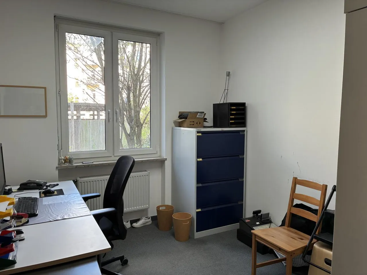 Büro 6