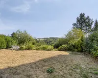 Gartenansicht mit Weitblick