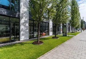 Gebäudeansicht (©Deka Immobilien)