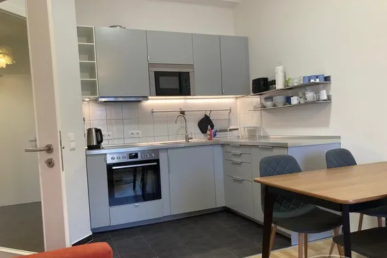 27622 HomeCompany Dresden Möbliert/Furnished 2-Zimmer Apartment in Dresden-Neustadt max.2 Personen