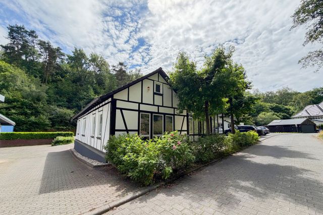 Verwaltungsgebäude