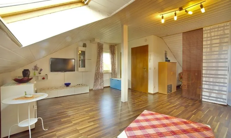 Wohnzimmeransicht2