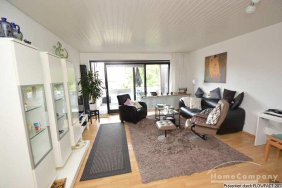 Zentral und ruhig gelegene Wohnung mit großem Balkon