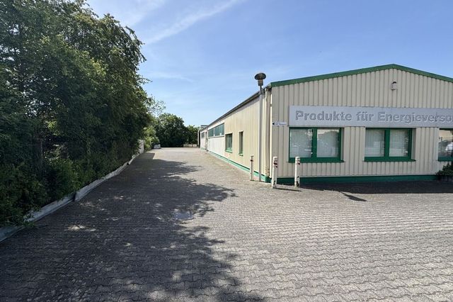 Hofbereich seitlich