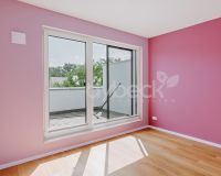 Kinderzimmer mit Dachterrassenzugang