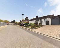 Hausansicht___Garagenzufahrt