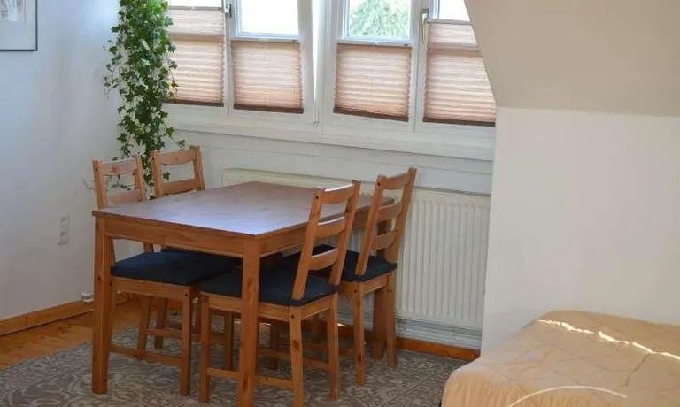 Gemütliche Dachgeschoß Wohnung in Oldenburg /Osterburg - Photo 4