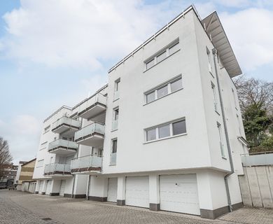 Koffer packen, einziehen, wohlfühlen: barrierefreie Eigentumswohnung Balkon, Terrasse und Garage