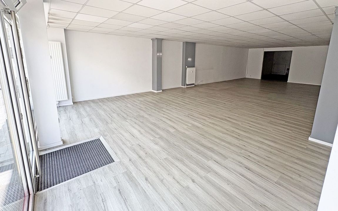 Eitorf Zentrum – geräumiges Ladenlokal!
