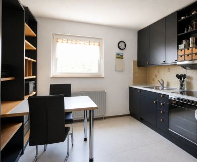 Schöne ca. 62 m² große 2-Zimmer-Wohnung mit Loggia, modernem Tageslichtbad und Einbauküche in Hagen - Foto 4