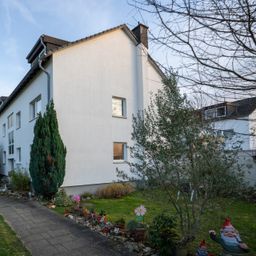 Helle 2-Zimmer-Dachgeschosswohnung mit Balkon, Tageslichtbad und durchdachter Raumaufteilung