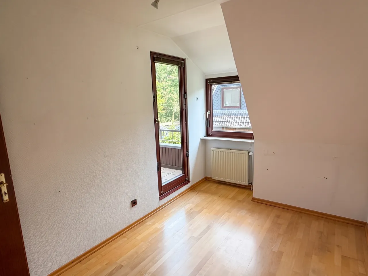 Zimmer 2 im OG - 2