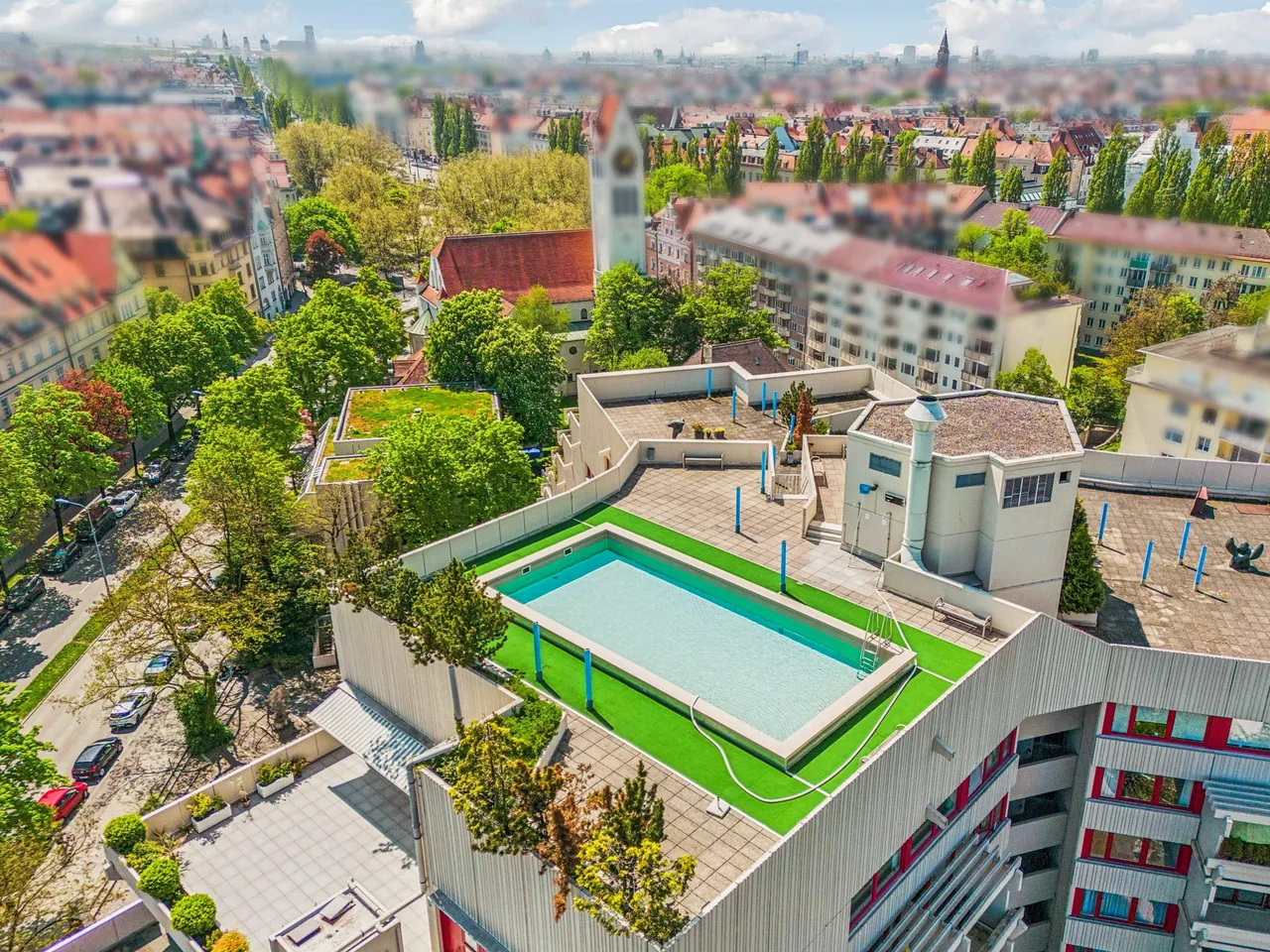 Pool auf dem Dach