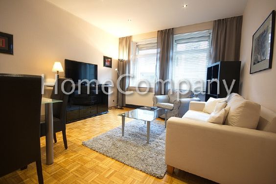 Ansprechend eingerichtete Wohnung mit W-LAN, zwei Schlafzimmern und Terrasse Nähe Steeler Ortskern