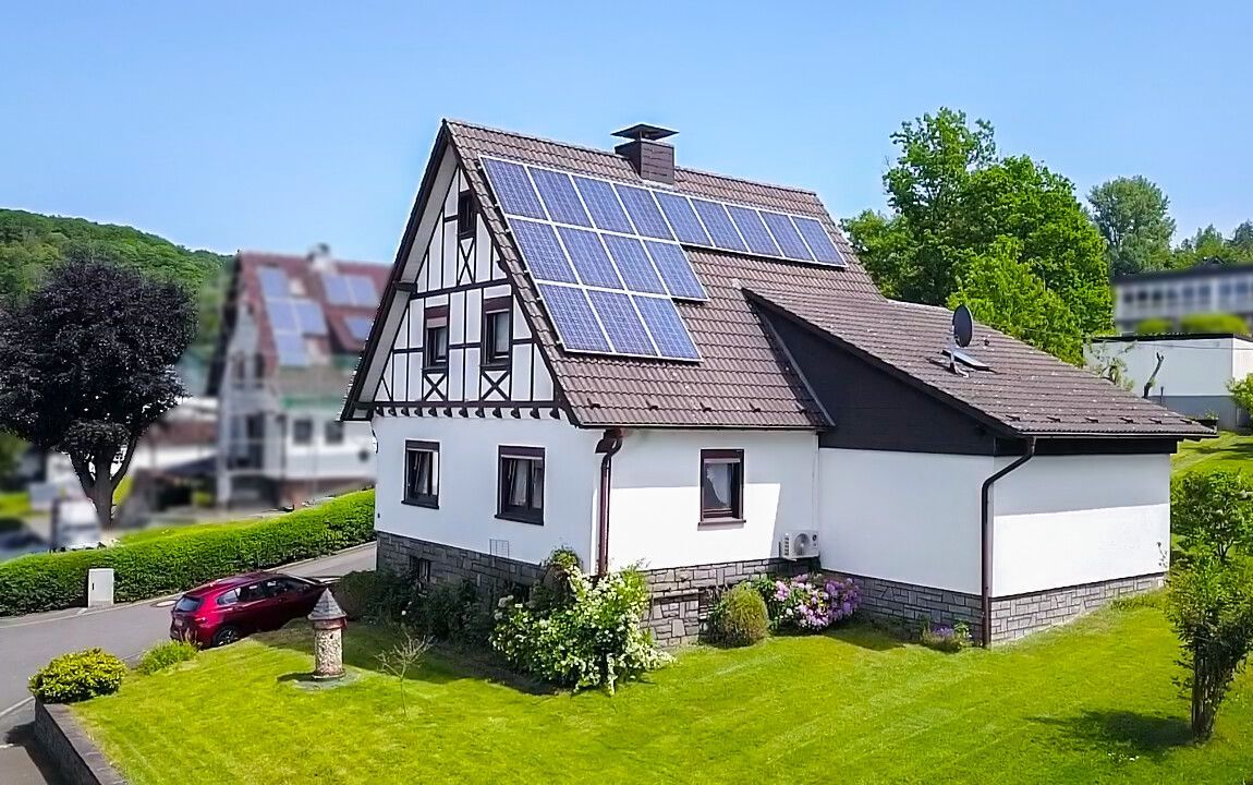 Ein Zuhause mit Herz: Charmantes Einfamilienhaus auf Traumgrundstück